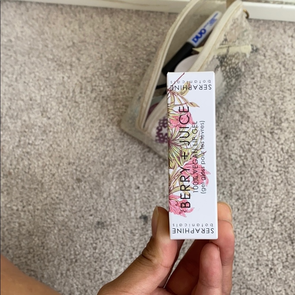 seraphine botanicals vegan lip gel
